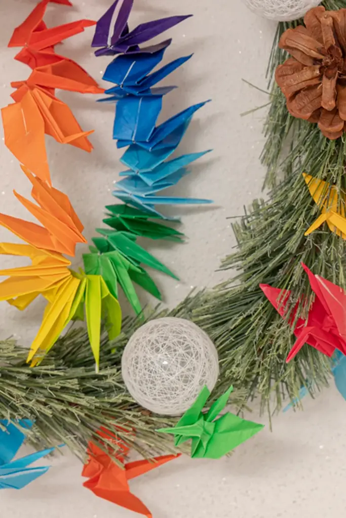 TCB東京中央美容外科、長崎市で開催される「平和の折り鶴クリスマスリース作りコンテスト」に作品13点を出品 画像 6