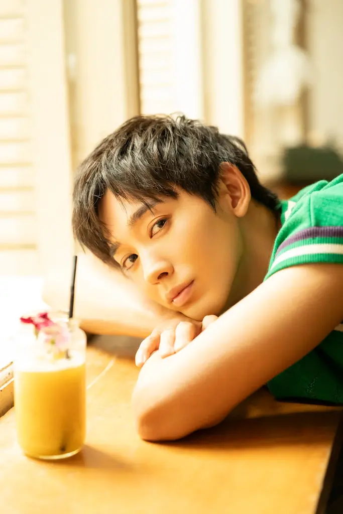 俳優デビュー10周年のメモリアルな一冊が誕生！繊細さと大胆さと色気で魅せる！「初めての近藤頌利」が詰まった写真集発売！ 画像 4