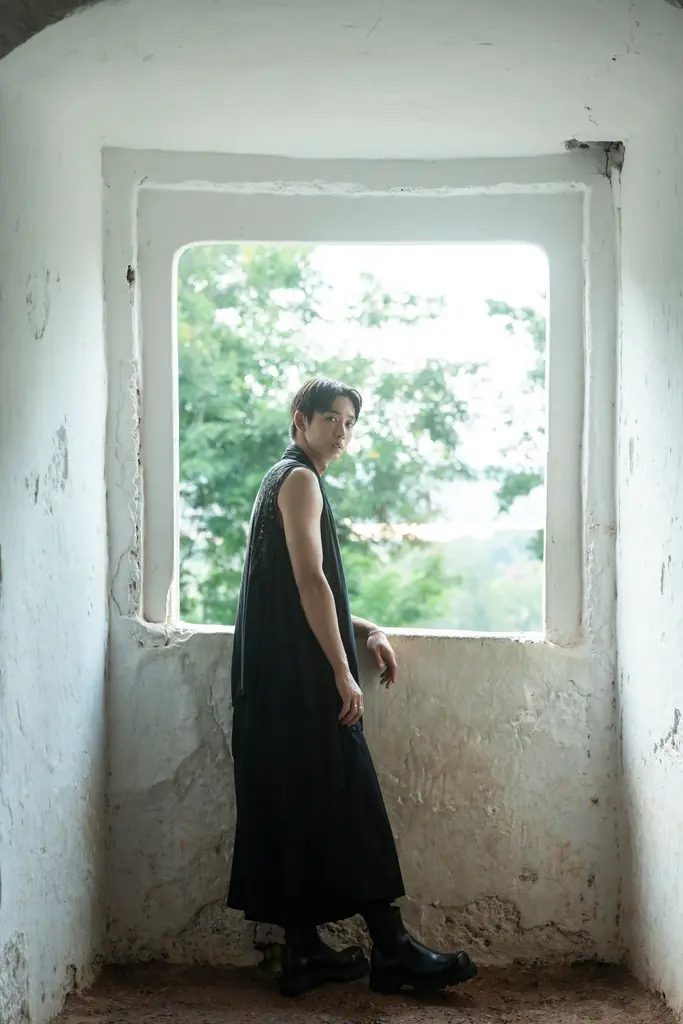 俳優デビュー10周年のメモリアルな一冊が誕生！繊細さと大胆さと色気で魅せる！「初めての近藤頌利」が詰まった写真集発売！ 画像 7