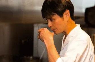 予約のとれない和食の名店『賛否両論』笠原将弘シェフ初監修　パウチ惣菜「卵黄風ソース入り鶏つくね」を発売！鶏つくね×とろ〜り卵黄風ソースの鉄板の組み合わせ！ 画像 4