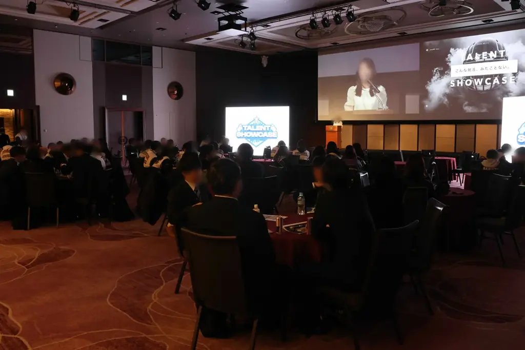 【27・28卒 アスリート学生限定】株式会社and HとRight Brothers株式会社が「交流会型 就活イベント」第2回を開催 画像 3