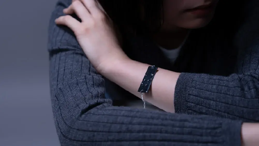 【Astrocolors(アストロカラーズ)】琺瑯アクセサリーブランド「Unomismo」より12星座をテーマとした“世界でたった1人のあなた”に寄り添う琺瑯ブレスレットが誕生！ 画像 7