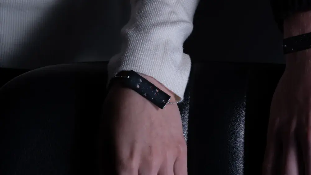 【Astrocolors(アストロカラーズ)】琺瑯アクセサリーブランド「Unomismo」より12星座をテーマとした“世界でたった1人のあなた”に寄り添う琺瑯ブレスレットが誕生！ 画像 9