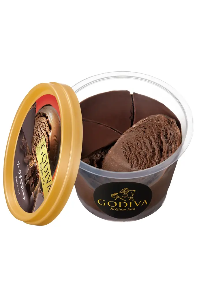 ゴディバ特製のパリッとしたチョコレートを贅沢にコーティング！　ゴディバ カップアイス「ダーク チョコレート」、「ダブルベリー チーズケーキ」登場 画像 1