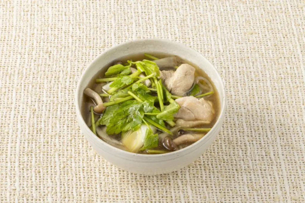 【東北5県限定】セブン‐イレブンで「宮城・山形 食の魅力発見！フェア」開催　宮城・山形を味わう贅沢な8品が新登場！宮城が誇る食材「せり」や山形の「舟形マッシュルーム」を使用した商品を発売 画像 4