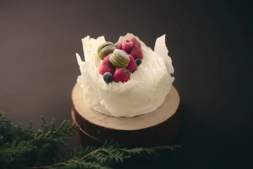 【ソンブルイユ TOKYO】“琥珀の森”をテーマにした、全6種クリスマスケーキの予約販売開始 画像 2