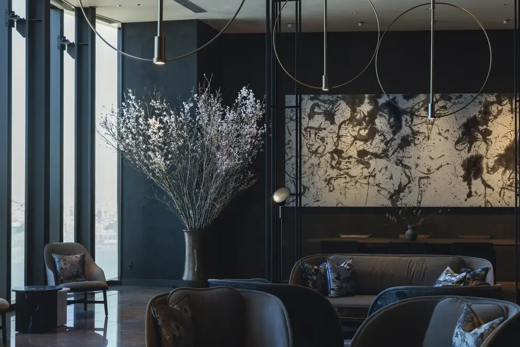 桜アップサイクルプロジェクト 第二弾、キュプラとラムウールで仕立てた『ホテルを彩った桜で染めたマフラー』が誕生 画像 5