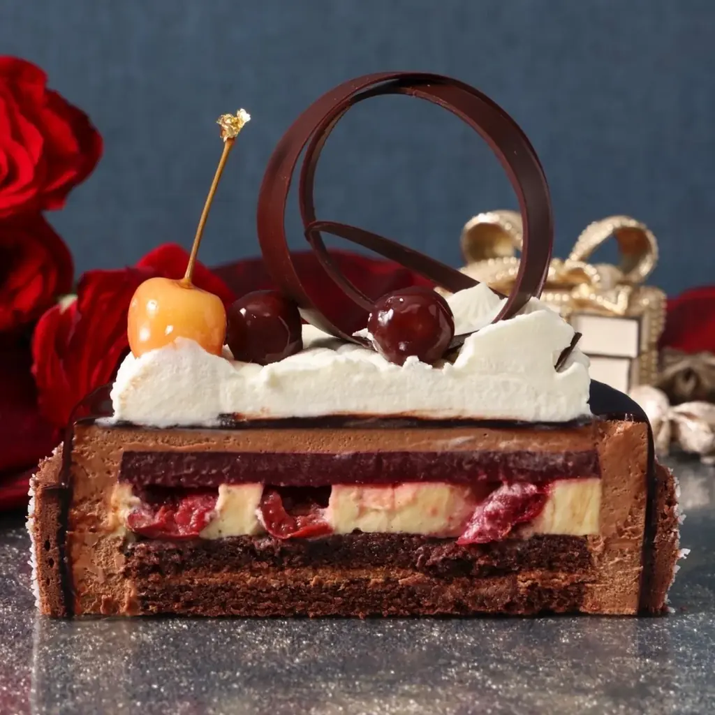 ショコラティエがつくるパティスリー【DEL’IMMO】クリスマスケーキ2025年12月17日(水)までご予約受付中 画像 9