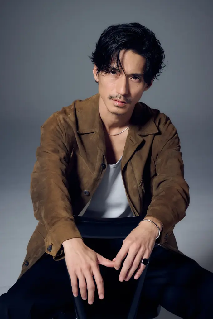 赤西仁×錦戸亮によるジュエリーブランド「JeRagen（ジェラージェン）」誕生｜クリスマスシーズンを彩る、ふたりの感性やフィーリングから導かれたシンプルなのに思わず目が惹かれるコレクション 画像 3