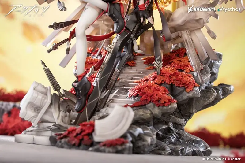 大人気スマホゲーム『アークナイツ』より、「新約エクシア 昇進段階2VER.」フィギュアが登場。あみあみにて予約受付中。 画像 11