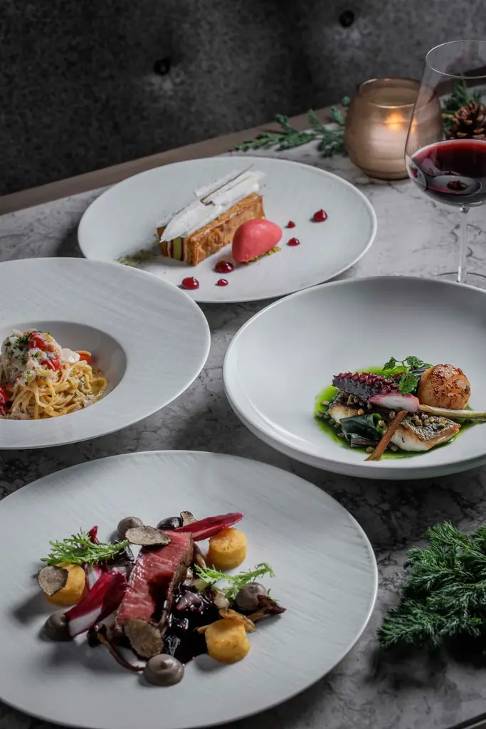 【フォーシーズンズホテル東京大手町】至高のクリスマスメニューの数々、5日間限定でペストリーショップの設置 画像 2