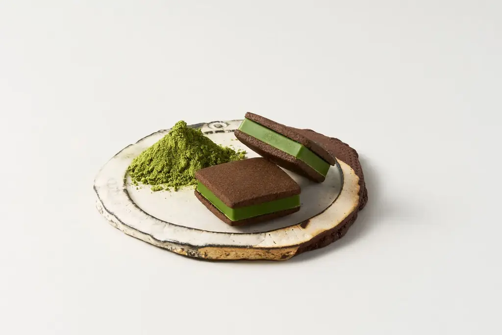 Minimalの人気ギフト「チョコレートサンドクッキー」に冬季限定の苺＆抹茶フレーバーが登場！個包装で、お配り用の冬の贈りものにも最適。 画像 3
