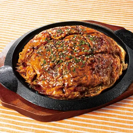 【広島県限定】チチヤス牛乳使用のスイーツや店頭で揚げる「もみじ饅頭」など計9商品を発売　ご当地メニューや地元食材で「ええじゃろ！広島フェア」をセブン‐イレブンで開催 画像 6