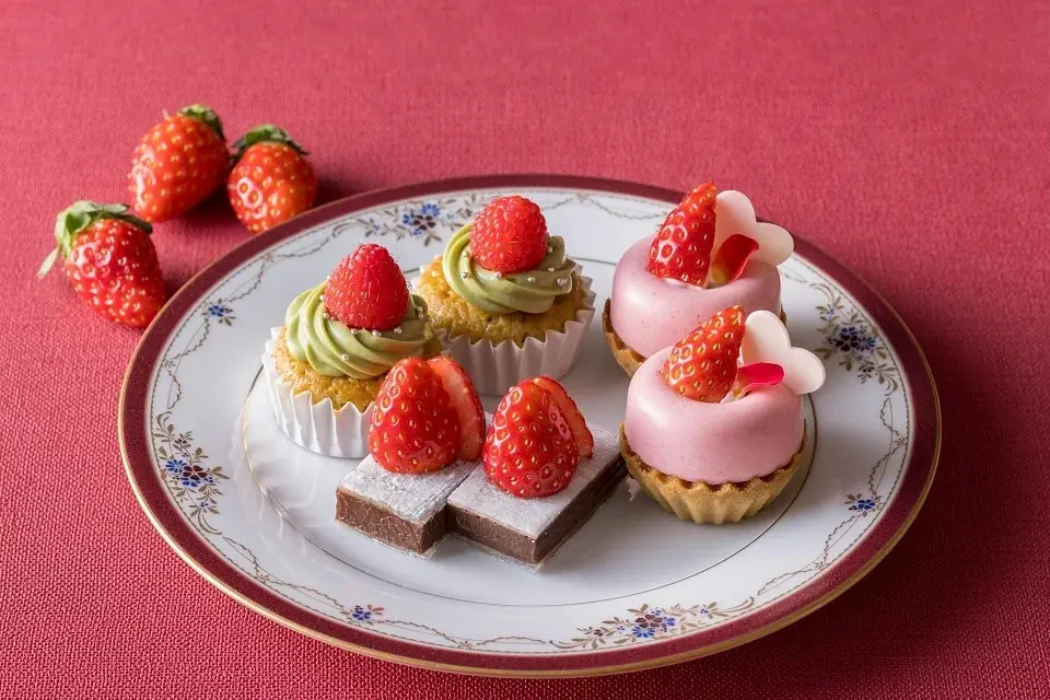 冬の贅沢体験！吉祥寺エクセルホテル東急で「苺のアフタヌーンティー」開催。吉祥寺の紅茶専門店「ティーマーケット ジークレフ」の紅茶と楽しむ、ここでしか味わえない苺スイーツとのマリアージュ。 画像 7