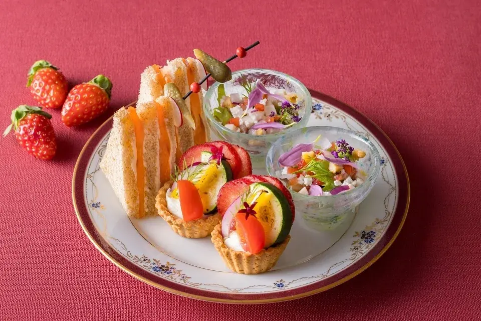 冬の贅沢体験！吉祥寺エクセルホテル東急で「苺のアフタヌーンティー」開催。吉祥寺の紅茶専門店「ティーマーケット ジークレフ」の紅茶と楽しむ、ここでしか味わえない苺スイーツとのマリアージュ。 画像 8