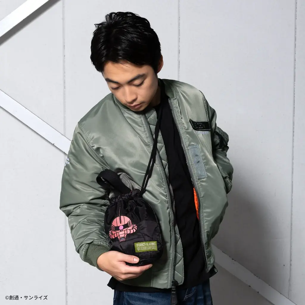 STRICT-G.ARMSシリーズより2025FW第2弾となる『機動戦士ガンダム』『機動戦士ガンダム 逆襲のシャア』の本格ミリタリーアウターの新作が登場！ 画像 10