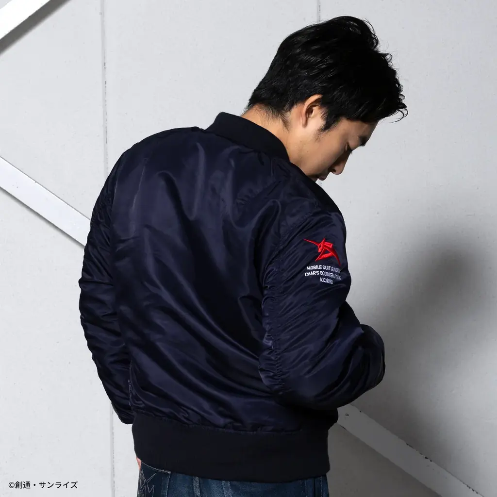 STRICT-G.ARMSシリーズより2025FW第2弾となる『機動戦士ガンダム』『機動戦士ガンダム 逆襲のシャア』の本格ミリタリーアウターの新作が登場！ 画像 19