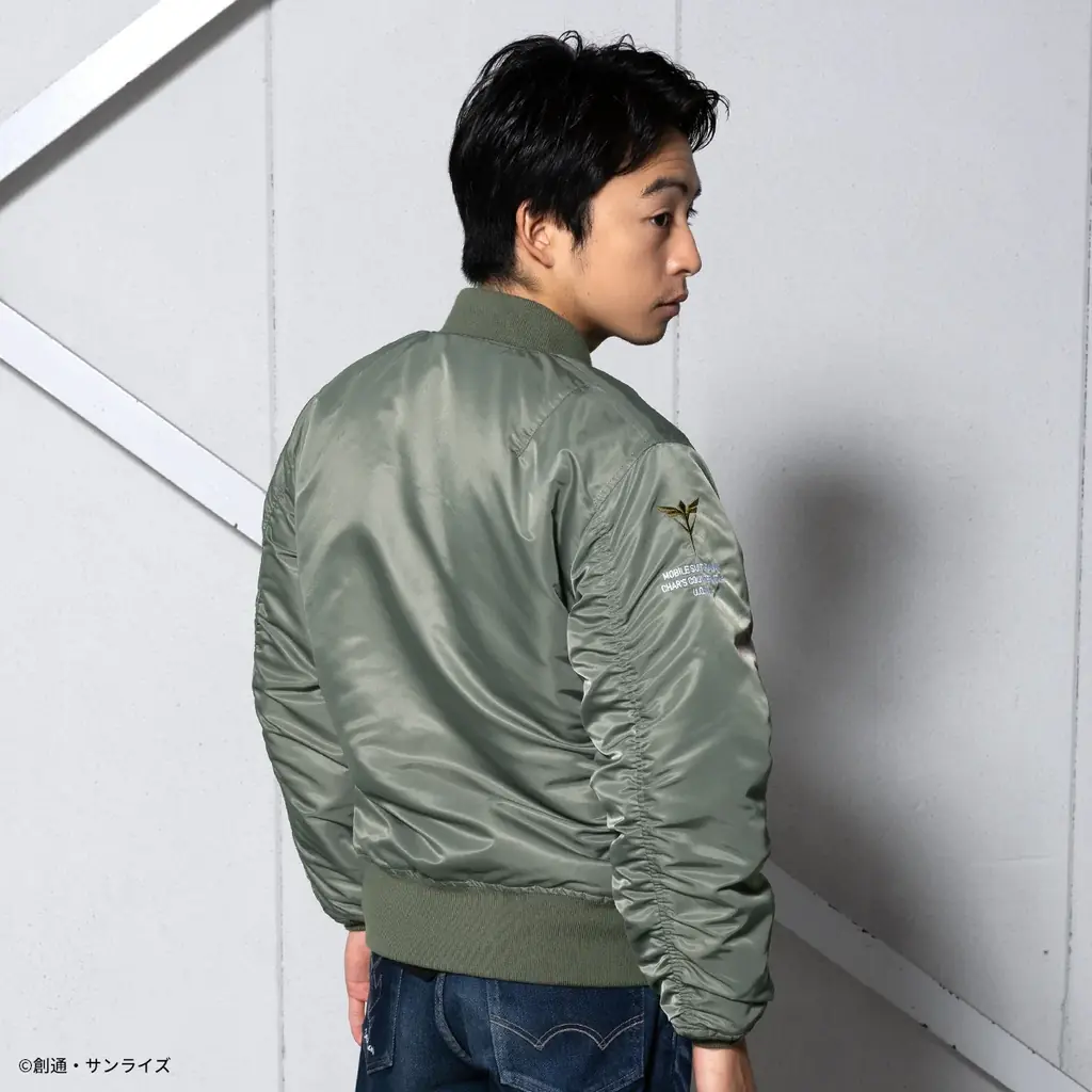 STRICT-G.ARMSシリーズより2025FW第2弾となる『機動戦士ガンダム』『機動戦士ガンダム 逆襲のシャア』の本格ミリタリーアウターの新作が登場！ 画像 25