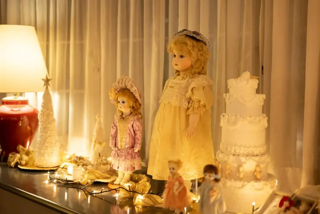 「神戸北野ホテル」25周年ノエルデコレーションテーマは“天使とリボン”7人の作家が天使からの祝福を表現温かく、幸せなクリスマスをプレゼント 画像 3