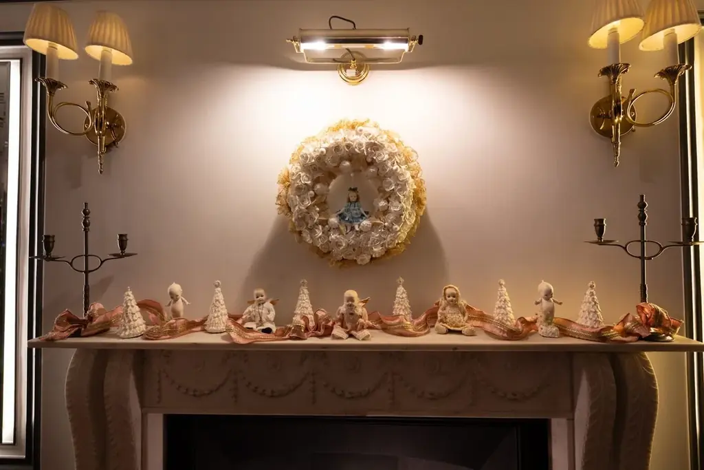 「神戸北野ホテル」25周年ノエルデコレーションテーマは“天使とリボン”7人の作家が天使からの祝福を表現温かく、幸せなクリスマスをプレゼント 画像 4