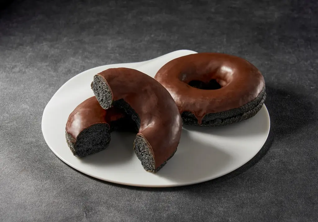 セブン‐イレブン・ジャパン、ブラックフライデー商戦に本格参入　ブラックフライデーキャンペーンを11月4日（火）よりスタート！揚げ物日替わり半額セール＆ブラックカラー商品6品を数量限定販売 画像 10