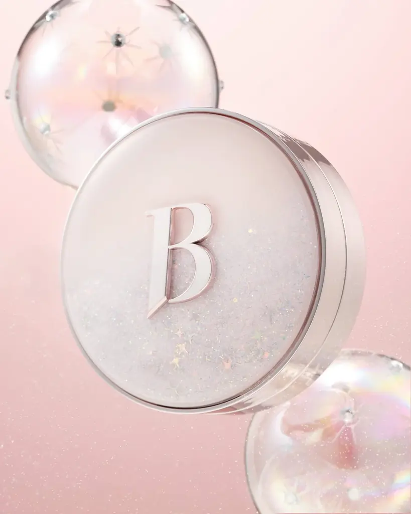 【BANILA CO/バニラコ】ホリデームード満点の「スノーライトエディション ホリデーセット」数量限定販売！きらめきを詰め込んだ特別なBOX 画像 2