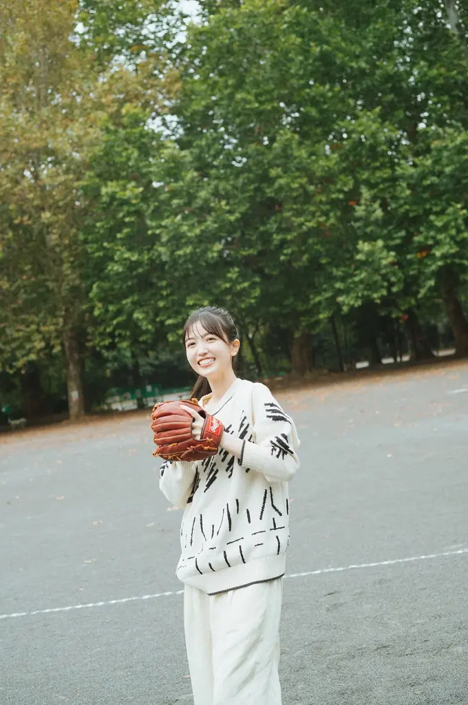 君への愛は、永遠に。乃木坂46・久保史緒里が表紙を飾る「blt graph. vol.113」の表紙と別冊付録ポスター、ポストカードのカットを公開！ 画像 7