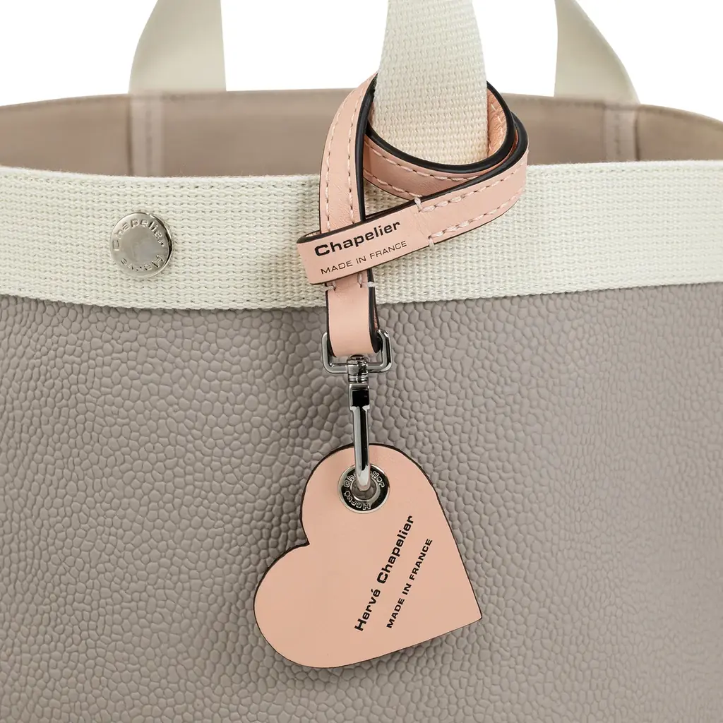 【Hervé Chapelier（エルベシャプリエ）】11月15日、公式オンラインストアおよび限定店舗にて淡いピンクの限定品を発売 画像 10