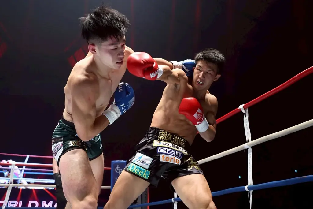 【K-1大会事後レポート】引退覚悟で「石井一成」、世界を挑発する「朝久泰央」がタイトルマッチで新王者に！ 画像 5