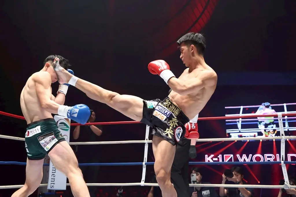 【K-1大会事後レポート】引退覚悟で「石井一成」、世界を挑発する「朝久泰央」がタイトルマッチで新王者に！ 画像 6