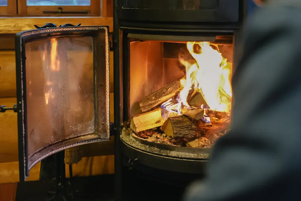 【兵庫県宍粟市】クリスマスをもっと楽しく！森のコテージに“みんなで泊まれるクリスマスルーム”が誕生 画像 2