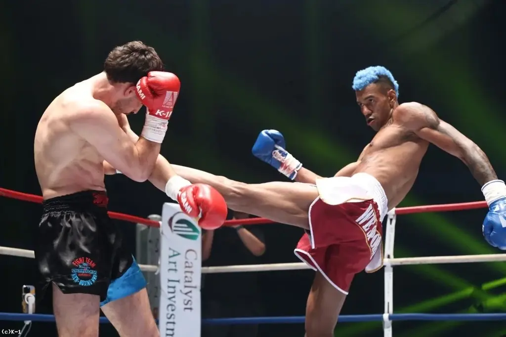 【K-1大会事後レポート】世界一が決定！ジョナス・サルシチャ(ブラジル)が1RKOで-70kg世界最強決定Tを制覇！”奇跡の9頭身”斎藤恭代さんがスペシャルラウンドガールとして初登場 画像 5