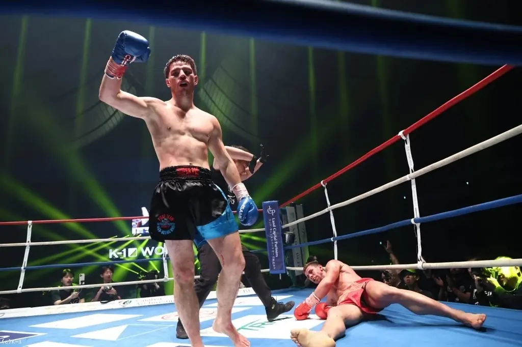 【K-1大会事後レポート】世界一が決定！ジョナス・サルシチャ(ブラジル)が1RKOで-70kg世界最強決定Tを制覇！”奇跡の9頭身”斎藤恭代さんがスペシャルラウンドガールとして初登場 画像 8