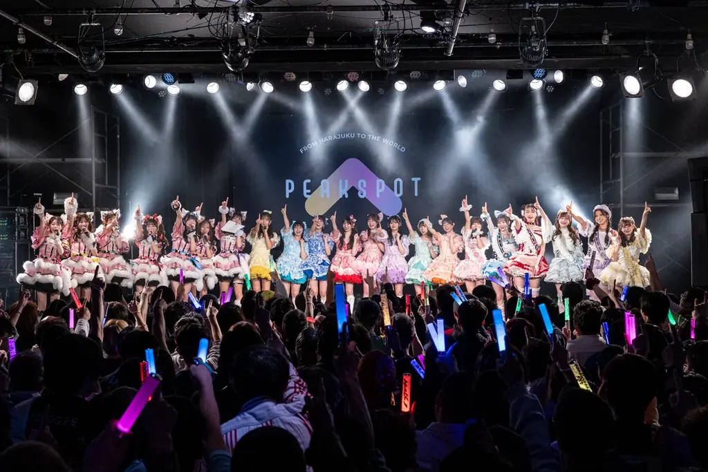 PEAK SPOT初主催ライブで“log you”が鮮烈デビュー、フレッシュな4曲を堂々披露 画像 11