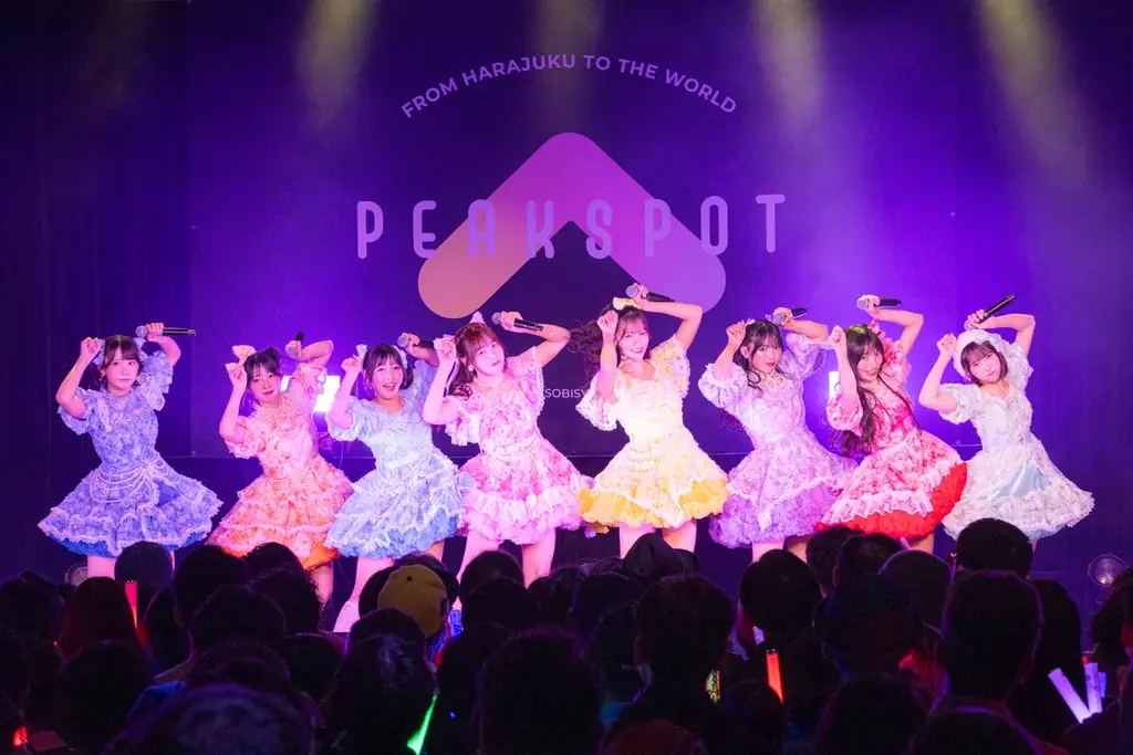 PEAK SPOT初主催ライブで“log you”が鮮烈デビュー、フレッシュな4曲を堂々披露 画像 7