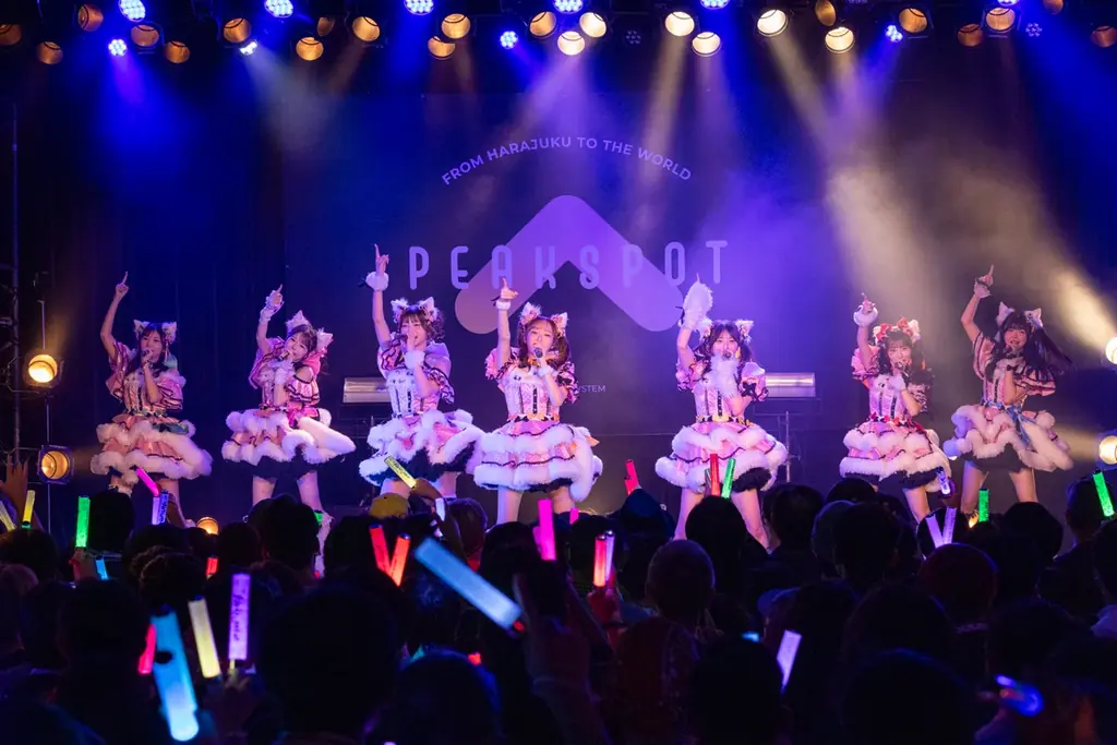 PEAK SPOT初主催ライブで“log you”が鮮烈デビュー、フレッシュな4曲を堂々披露 画像 9