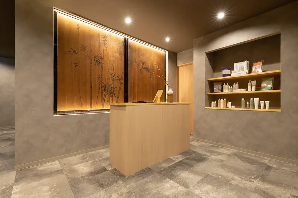 【11/16 京都市・四条烏丸にOPEN】「色気に戦略を。」大人の男性のなりたい姿を叶えるメンズ専門美容サロン KAZUKI HAGIWARA MEN’S STRATEGIC BEAUTY SALON 画像 2