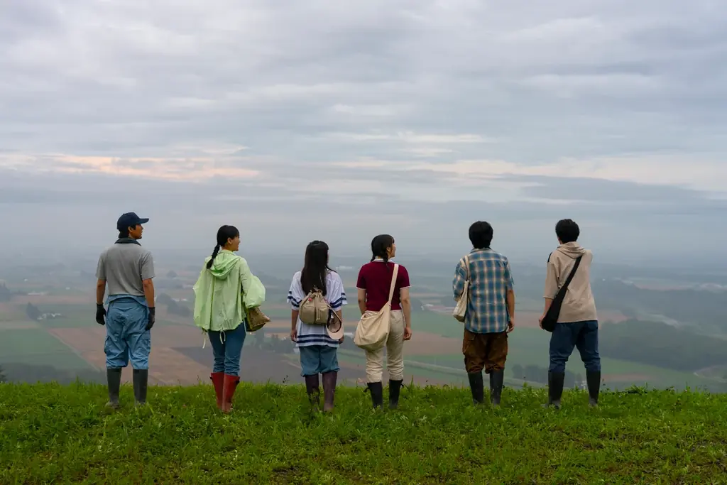 俳優 菅井友香さんが高校の調理部顧問役で北海道農業の魅力に触れる！ホクレンのWEBドラマ『ハイスクールキッチン～リラが出会ったサステナブル北海道農業×存続ギリギリの調理部～』 11月17日公開 画像 6