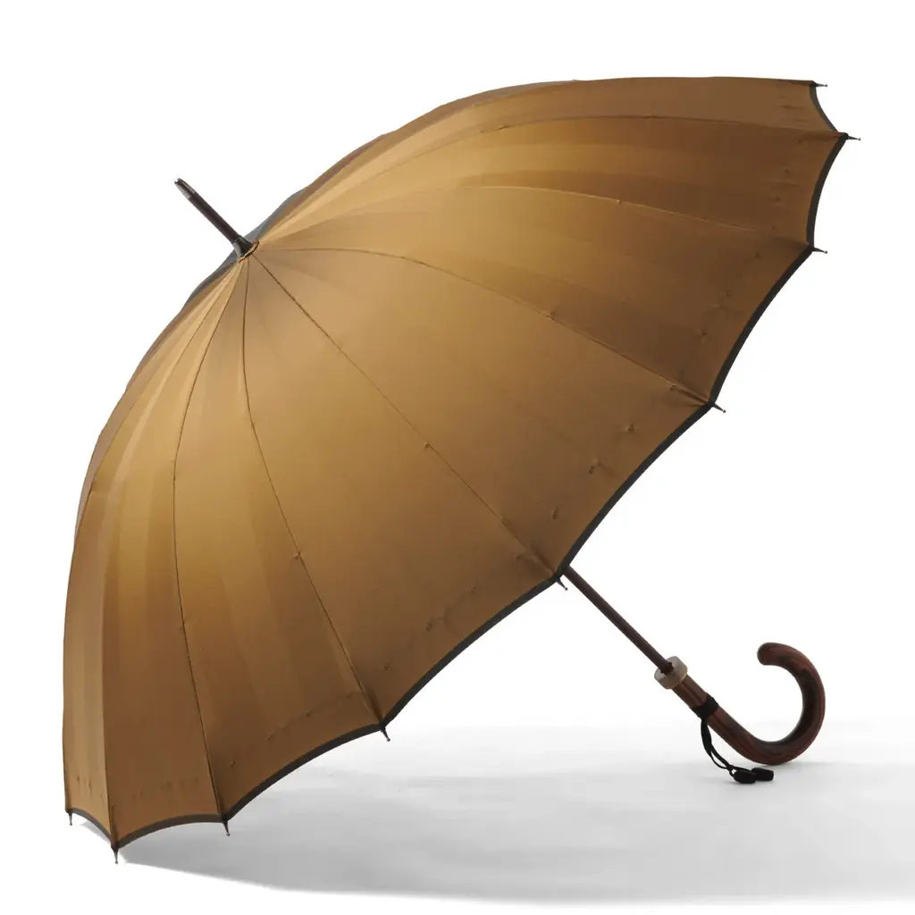 老舗洋傘メーカー・トンボ洋傘前原光榮商店の直営店「浅草三筋町店」にて、12月1日（月）～12月25日（木）に期間中クリスマス限定イベントを開催。抽選でその場で豪華賞品をプレゼント。 画像 5