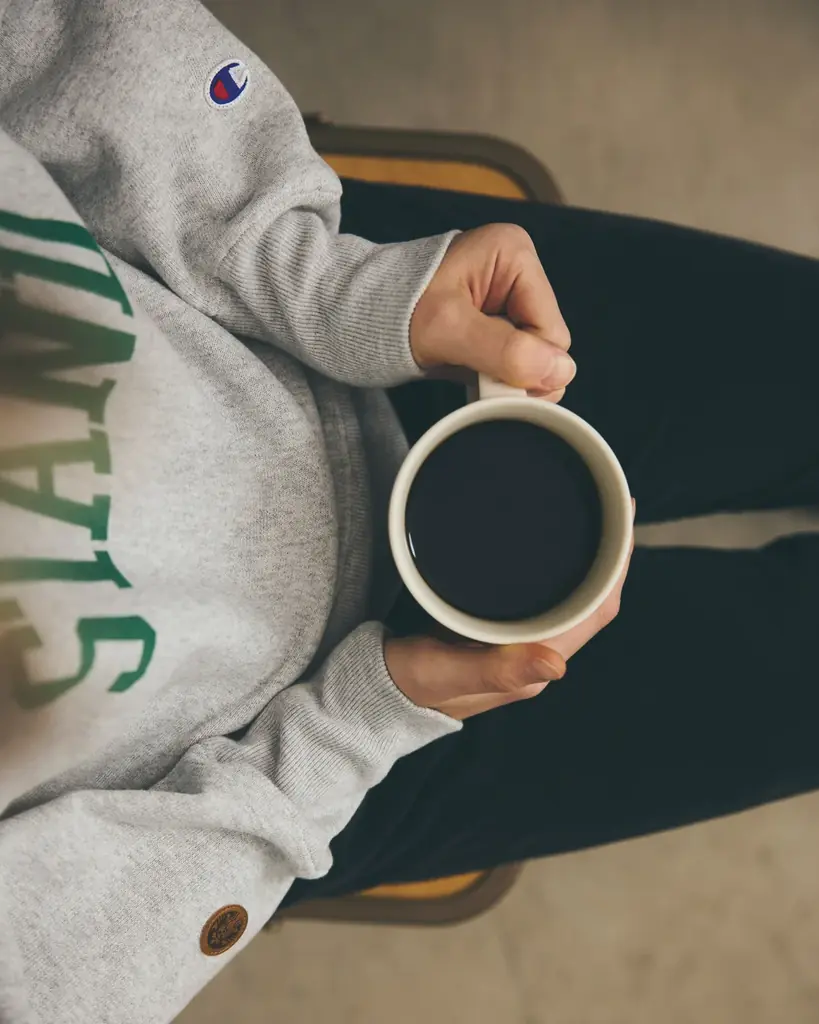 〈STARBUCKS STAND by BEAMS〉より『EXTRA Collection』が初ローンチ。第一弾は〈Champion〉別注リバースウィーブ®︎ 画像 5