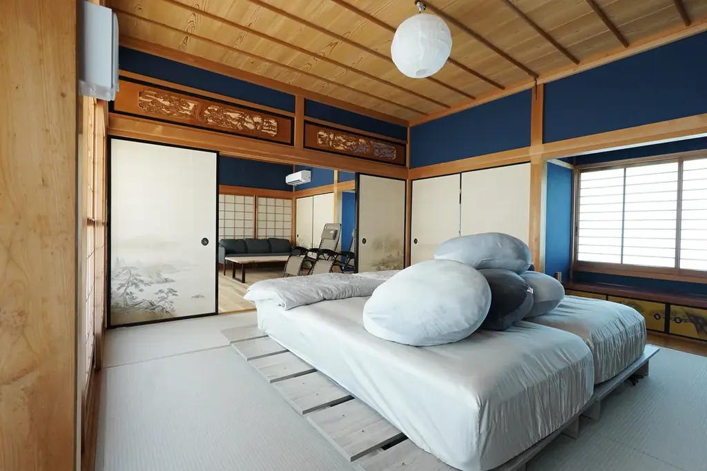 京丹後“サウナ旅”の終着地！京丹後・久美浜に、三棟すべて専用サウナ付きの古民家ホテル「SAUNA&CURRY URI 京丹後」が誕生。サウナとスパイスカレーで、ととのい尽くすサウナ旅を。 画像 18