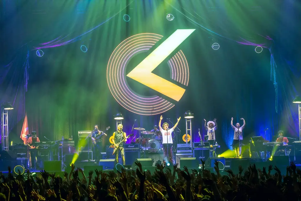 ＜ライブレポート＞奥田民生と吉川晃司が結成した奇跡のユニットOoochie Koochie。待望の全国ツアーの中から日本武道館公演の模様を、11月22日(土)にWOWOW独占放送・配信！ 画像 10