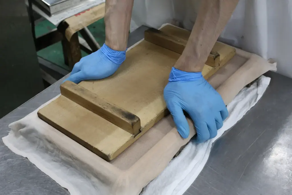 ― 宮中行事「歌会始の儀」 をテーマにした松江唯一の御題菓 ― 　三英堂が40年連続で作り続ける、その年限りの限定和菓子を販売 画像 14