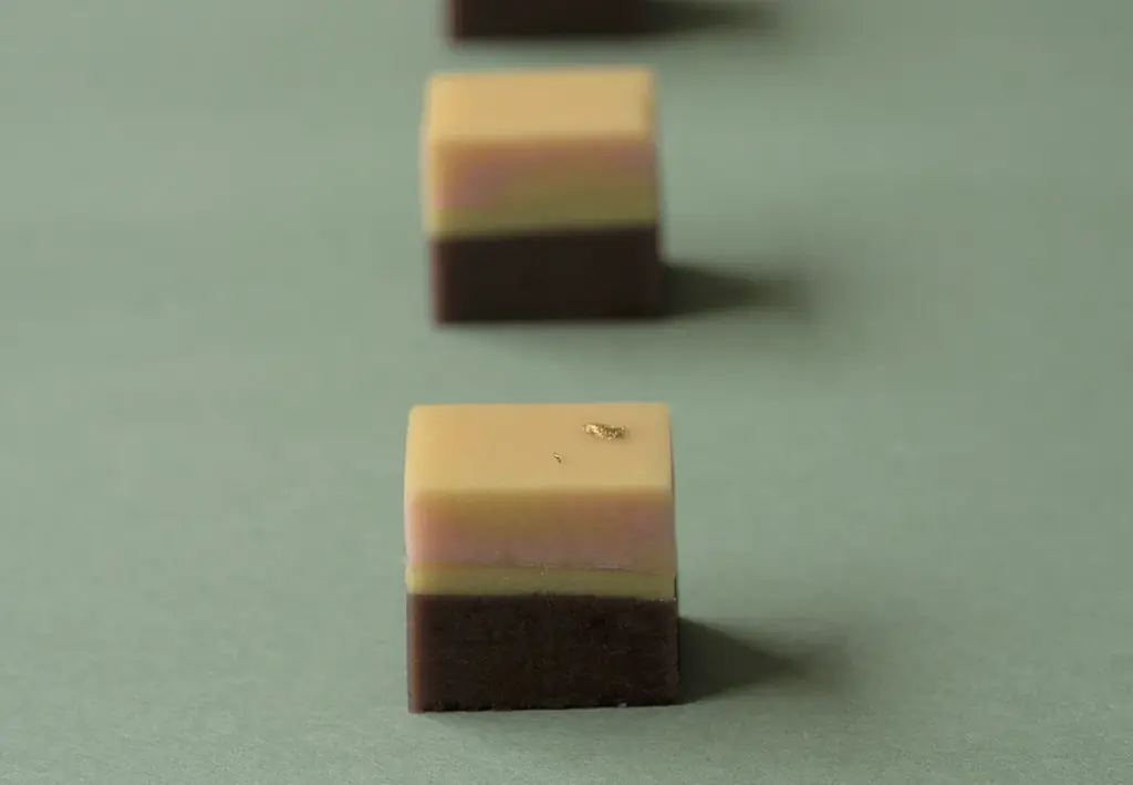 ― 宮中行事「歌会始の儀」 をテーマにした松江唯一の御題菓 ― 　三英堂が40年連続で作り続ける、その年限りの限定和菓子を販売 画像 5