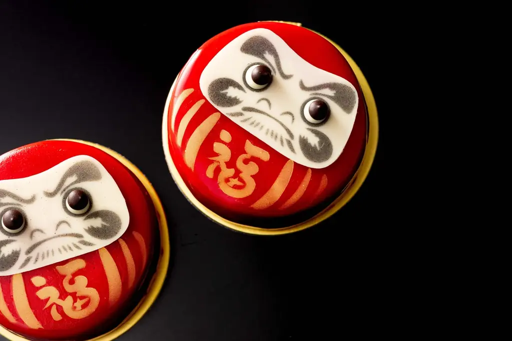 新春を祝う！ザ・キャピトルホテル 東急の縁起スイーツ。だるまや鏡餅をモチーフにした人気スイーツが今年も登場 画像 4