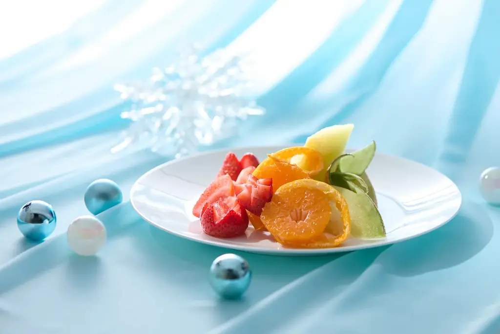 タカノ冬のフルーツティアラ