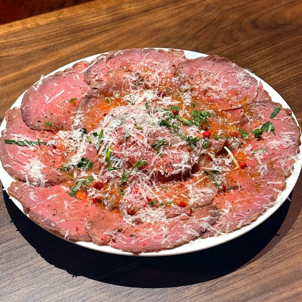 【冬の乾杯はESOLAで】ワインビュッフェ「ESOLA」がグランドメニューを11月19日（水）リニューアル！バル感覚の新ラインナップが登場 画像 2