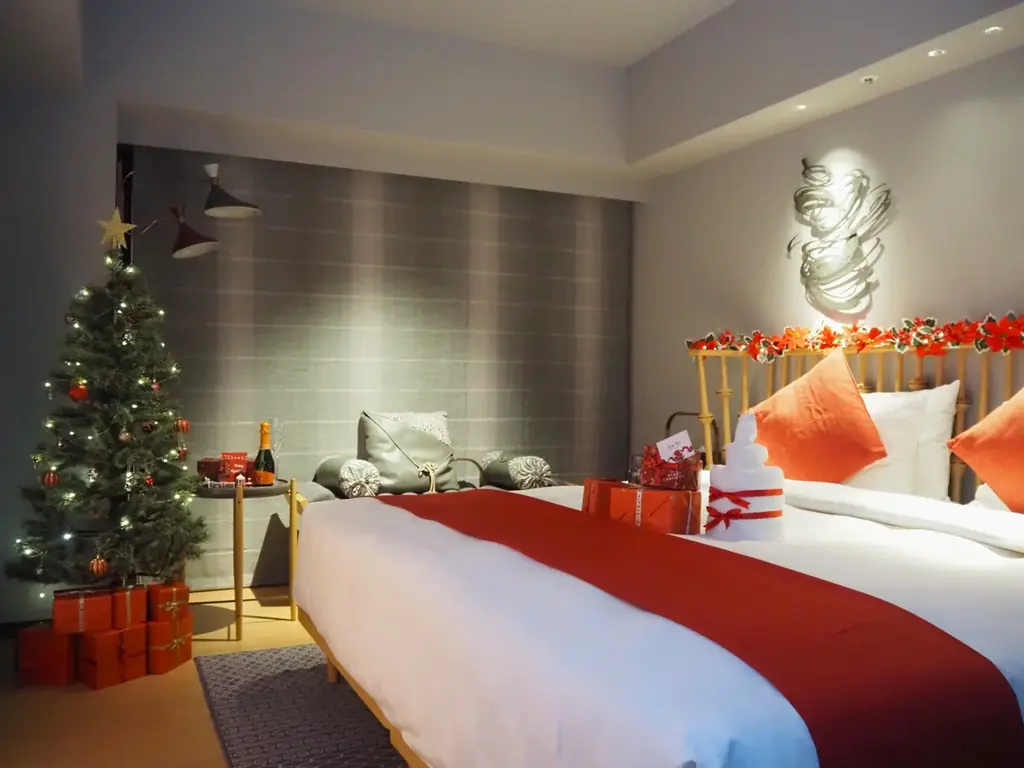 ホリデーシーズンの朝・昼・夜を彩る「アコークリスマス2025」を展開 画像 2