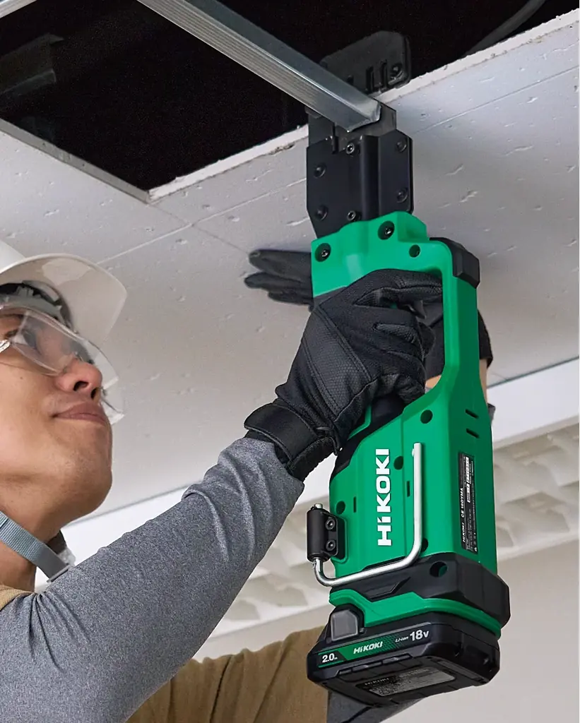 電動工具ブランド「HiKOKI(ハイコーキ)」片手でラクに切断、業界初※のコードレスカッタ登場。「CE 18DYMA」「CE 18DYCA」新発売11月25日（火）より発売開始 画像 2