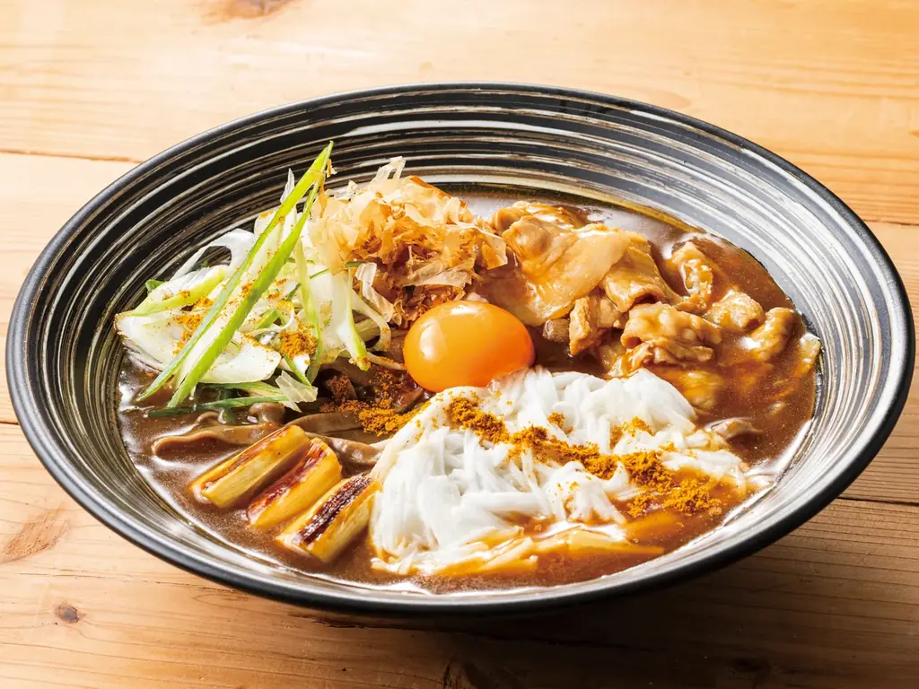 【冬の創作そば】こだわりの鶏がら出汁が効いた「カレー南蛮とろろそば」東京とろろそば冬の新グランドメニュー登場！ 画像 2